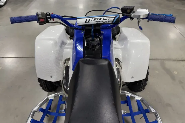 1988 Yamaha Banshee 350 – The Original Blue & White Legend - Image 4